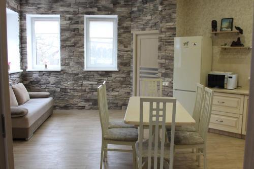 Брест: SergeApartHotel