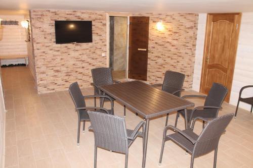Брест: SergeApartHotel