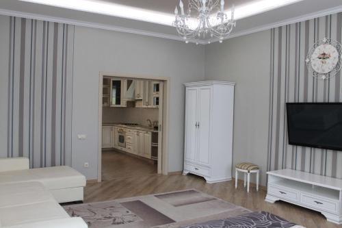Брест: SergeApartHotel