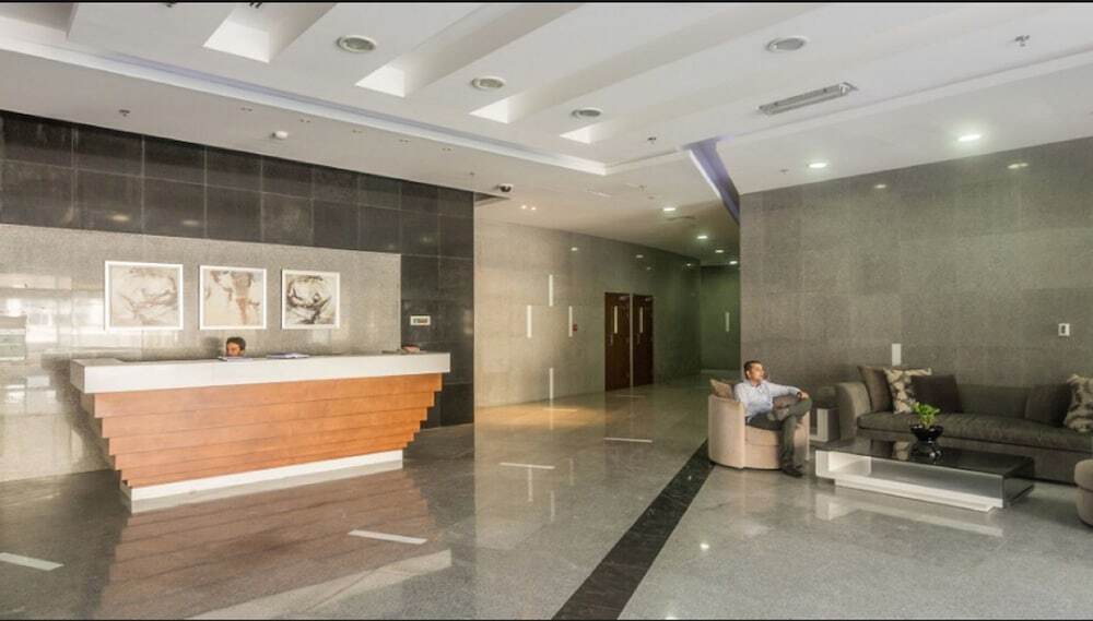 Дубай: Nice Studio In Down Town