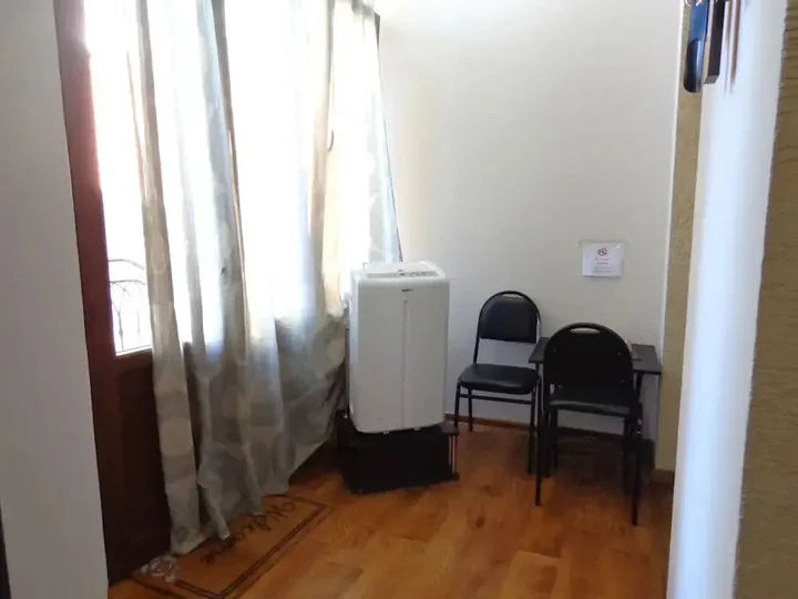 Тбилиси: Old Meidan Hotel