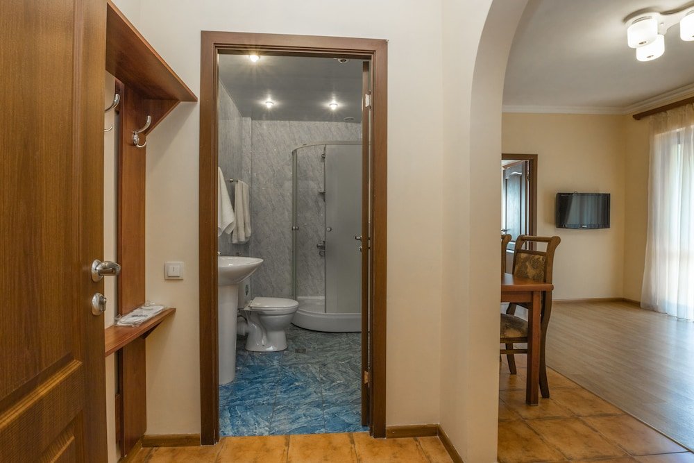 Дилижан: Ariana Family Hotel