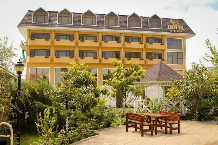 Мингечевир: River Side Hotel