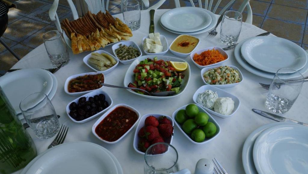 Мингечевир: River Side Hotel