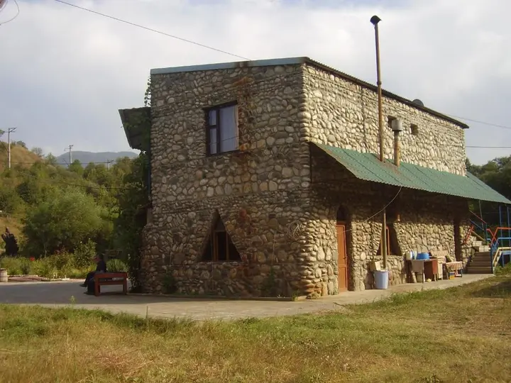 Иджеван: Hotel Skazka