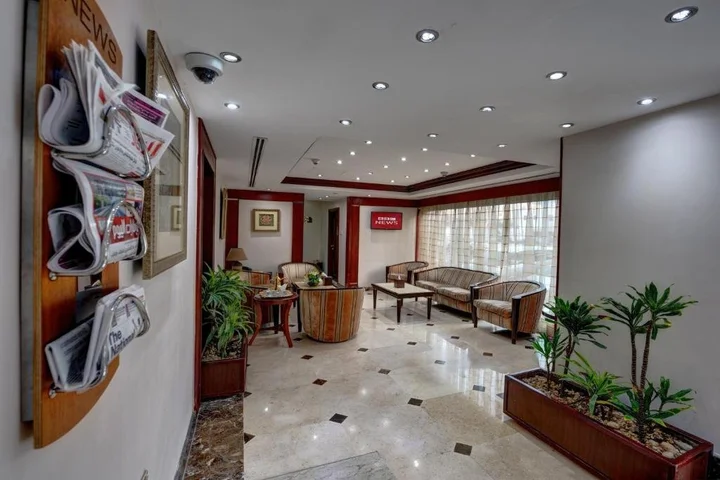 Абу-Даби: Mourouj Hotel Apartments