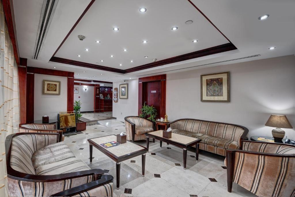 Абу-Даби: Mourouj Hotel Apartments