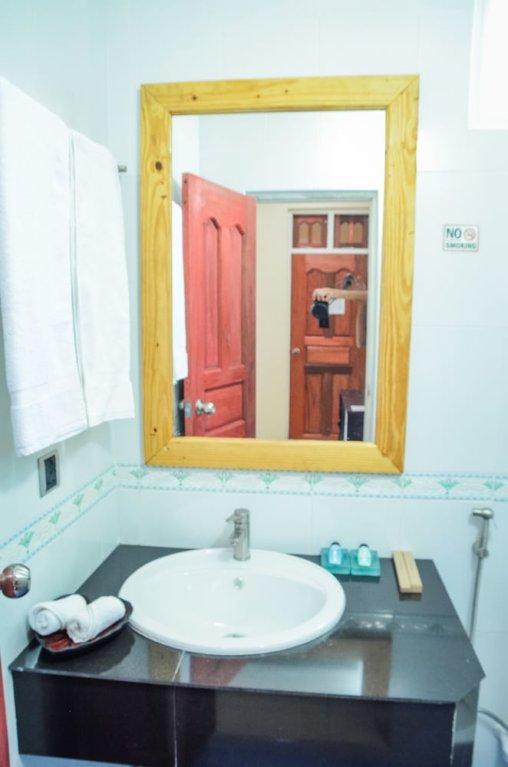 Maldives Guests House Whale Shark Inn — фото 5