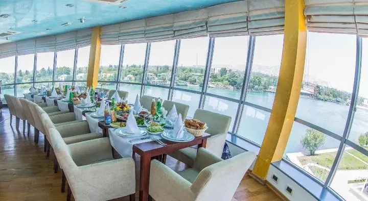 Мингечевир: Kur Hotel