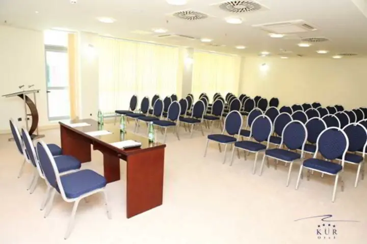 Мингечевир: Kur Hotel
