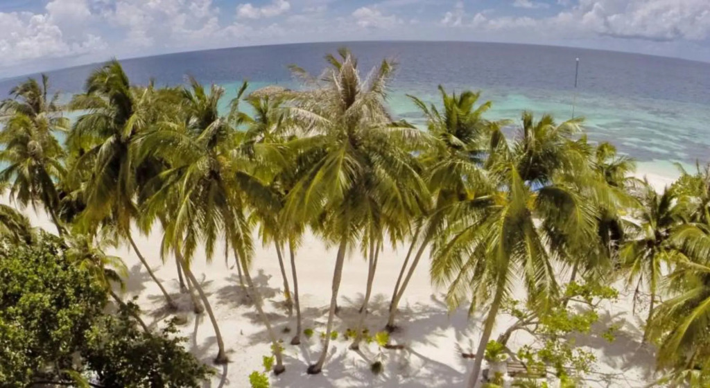 Маафуши: Crystal Sands