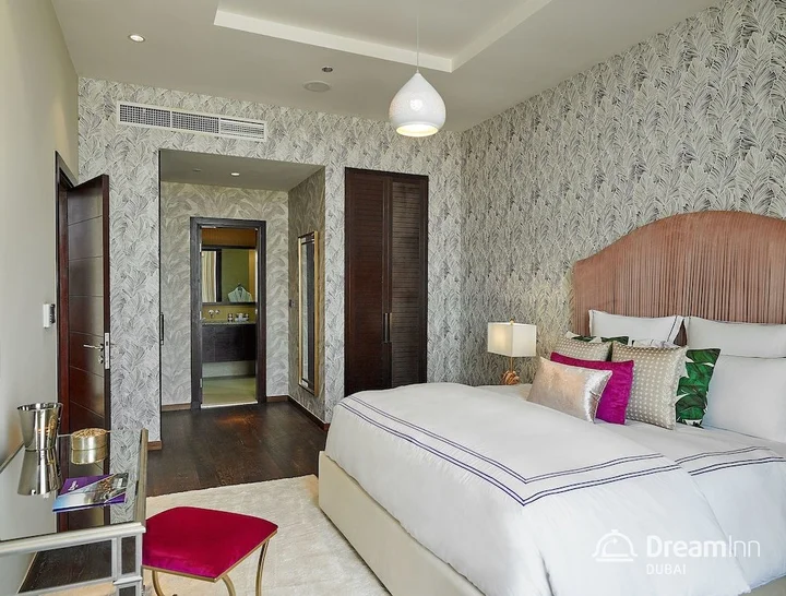Дубай: Tiara Apartment