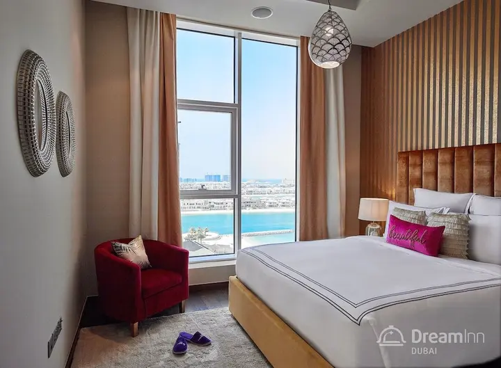 Дубай: Tiara Apartment