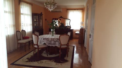 Moses Guest House — фото 1