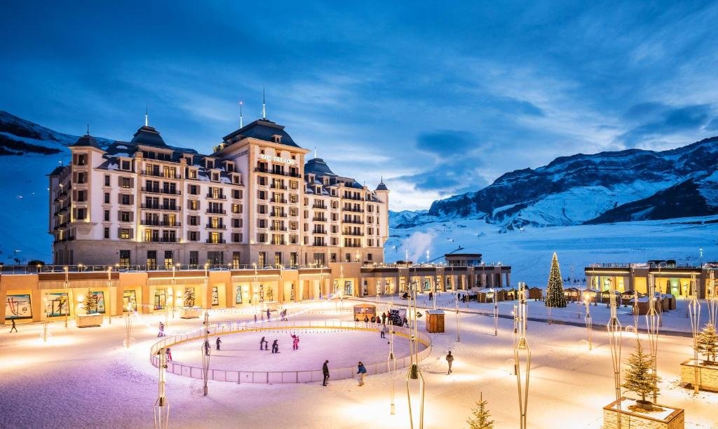 Шахдаг: Pik Palace Hotel