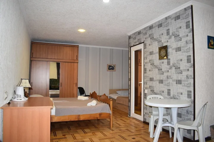 Тбилиси: Guest House "Lea"