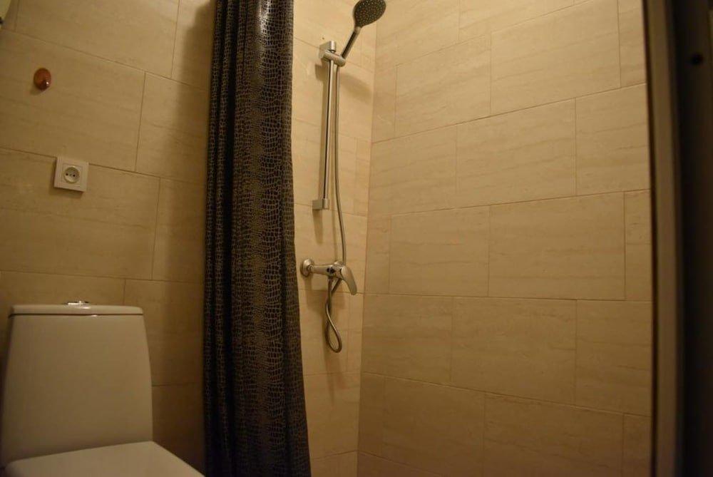 Тбилиси: Guest House "Lea"