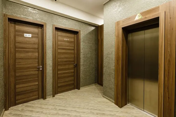 Тбилиси: Hotel Kolkhi