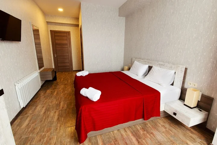 Тбилиси: Hotel Kolkhi