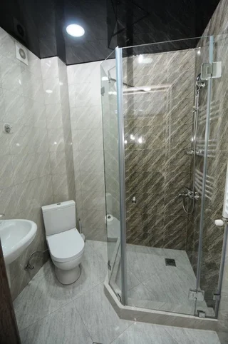 Тбилиси: Hotel Kolkhi