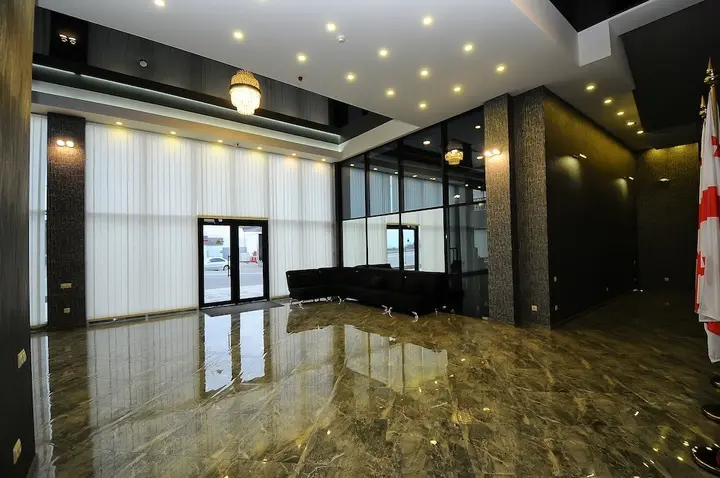 Тбилиси: Hotel Kolkhi