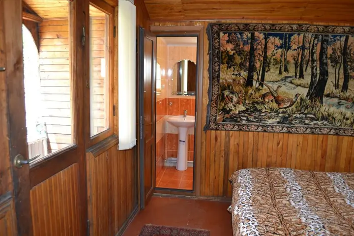 Алаверди: Гостевой дом B&B Ирис