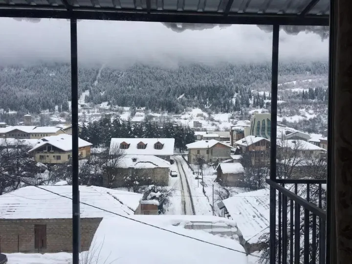 Ушгули: Sana Guest House