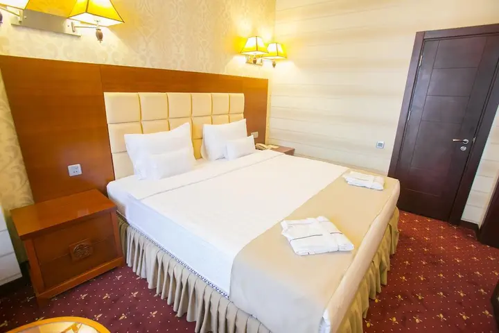 Баку: Отель Emerald Baku