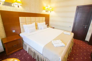 Баку: Отель Emerald Baku