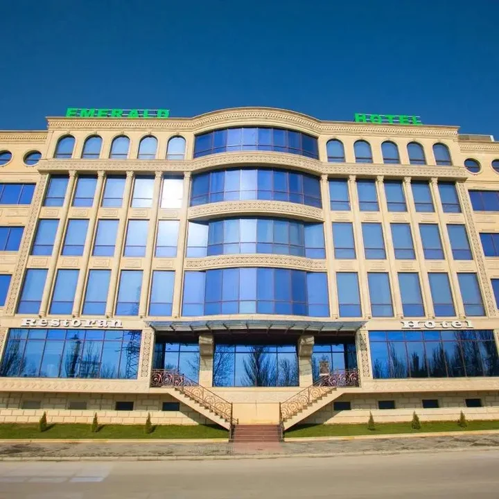 Баку: Отель Emerald Baku