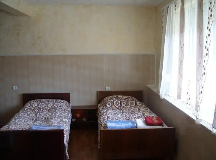 Гарни: Guest House Garniresthost