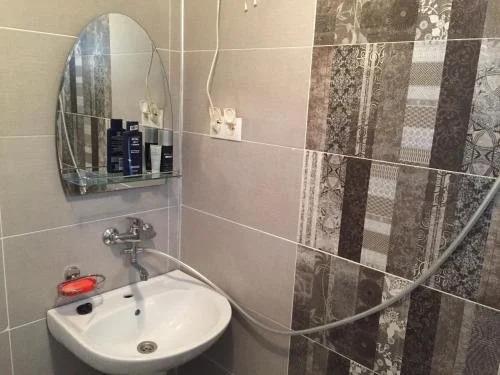 Степанцминда: Nana and Alex's Guest House