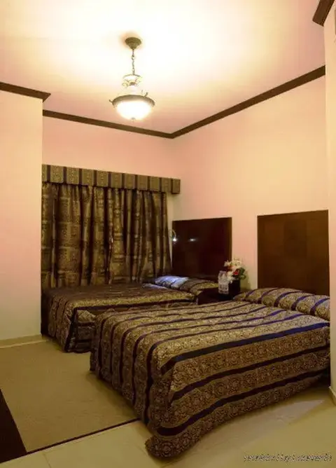 Дубай: Seven Sands Hotel Apartment