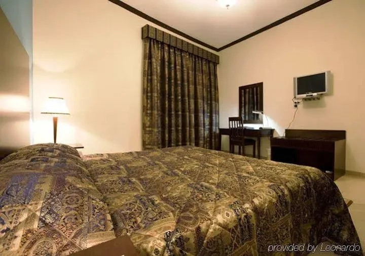 Дубай: Seven Sands Hotel Apartment