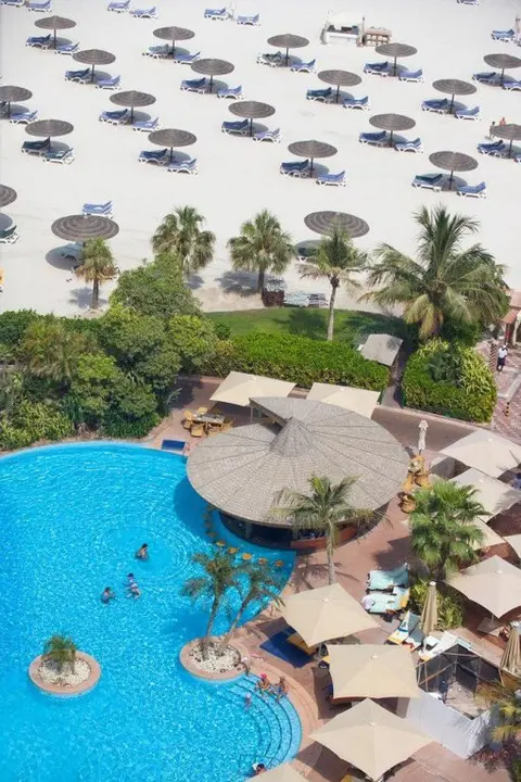 Дубай: Apartments Jumeirah 3000
