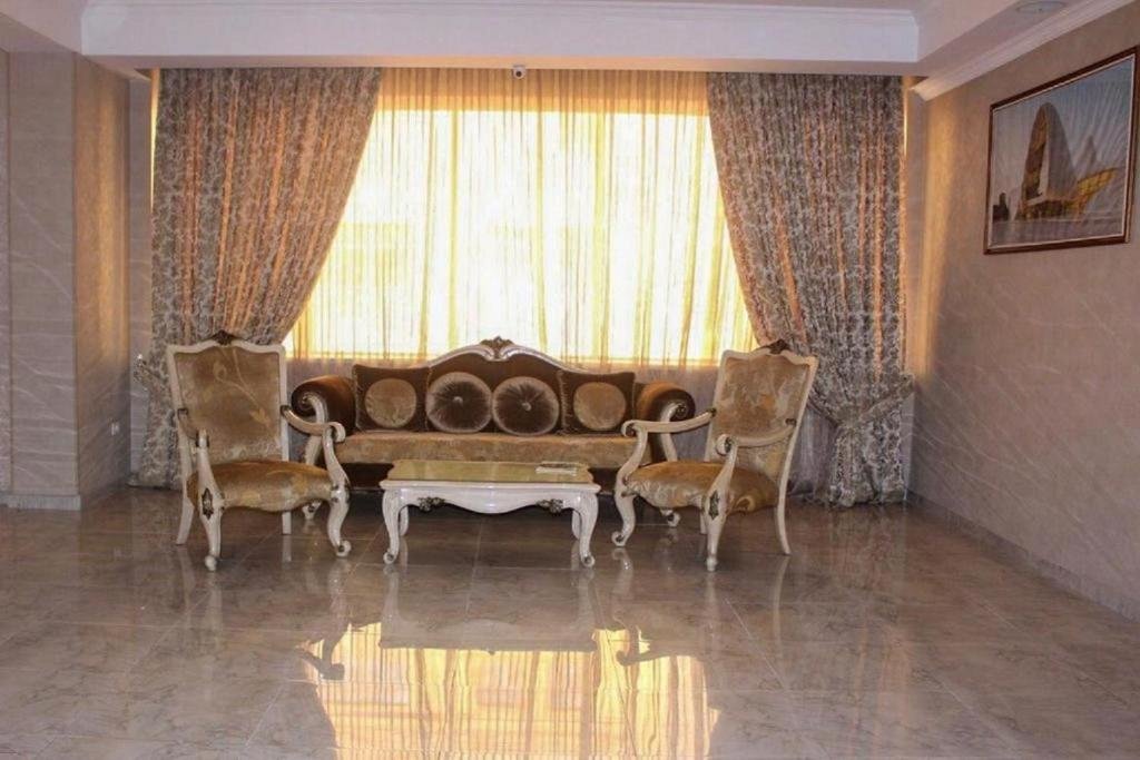 Баку: Paradise Hotel Baku