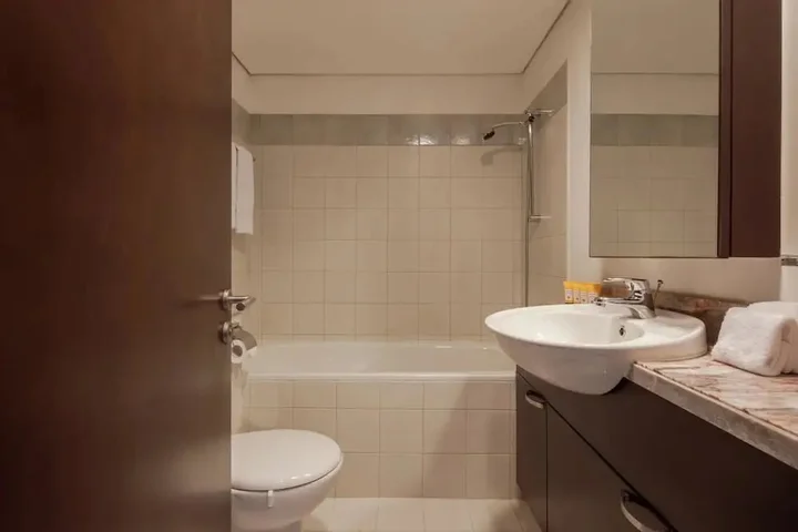 Дубай: Fantastay Marina Tower