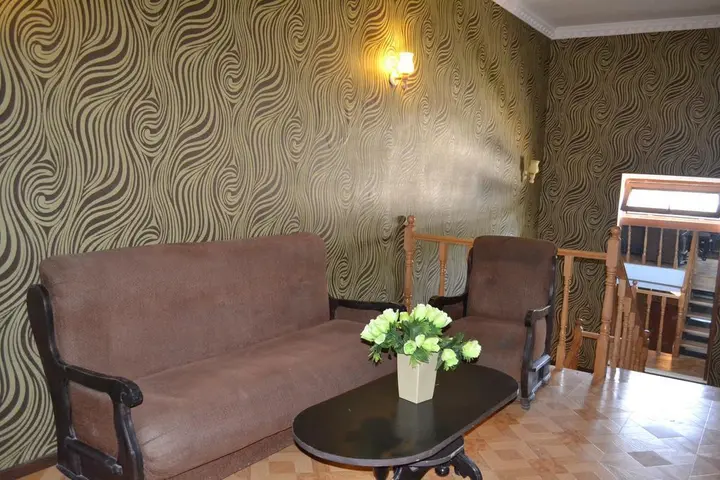 Тбилиси: Orange Inn