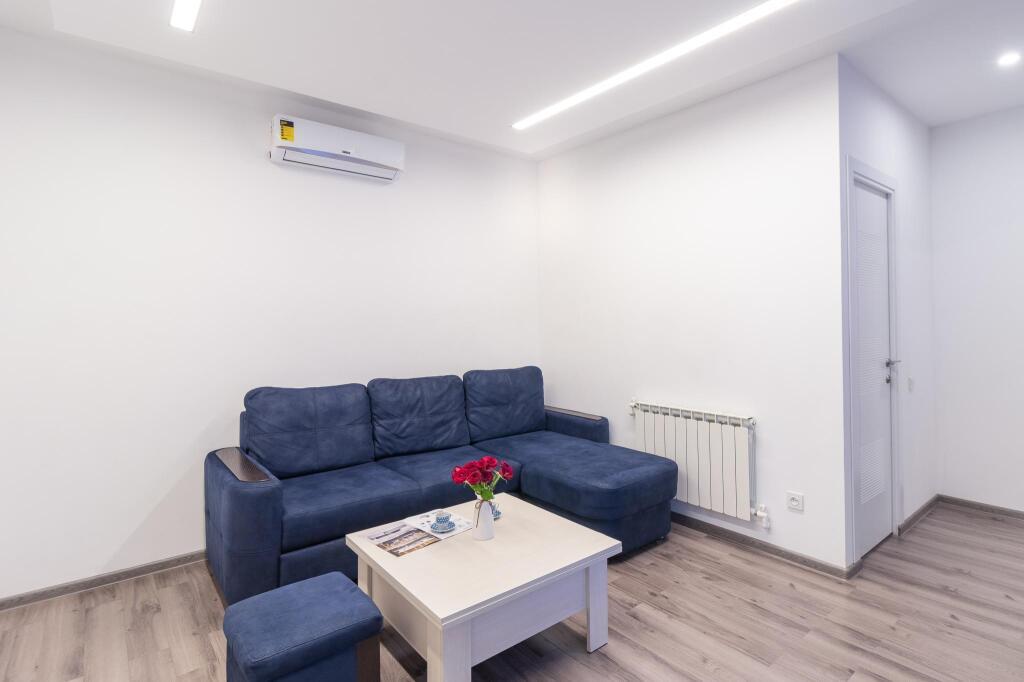 Ереван: Stay Inn (Стей Инн) на проспекте Саят-Новы 33