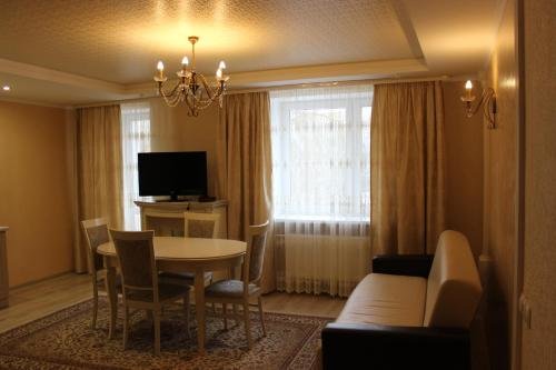 Брест: Yunost Hotel