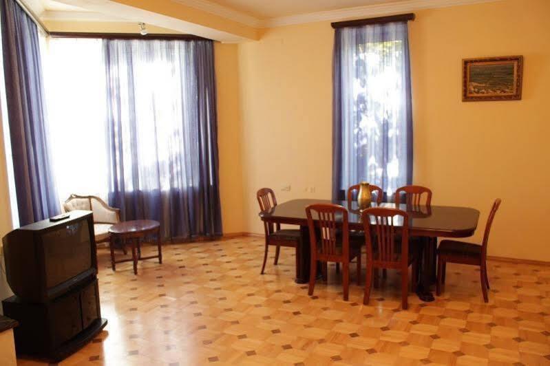 Ереван: Private Residence Villa