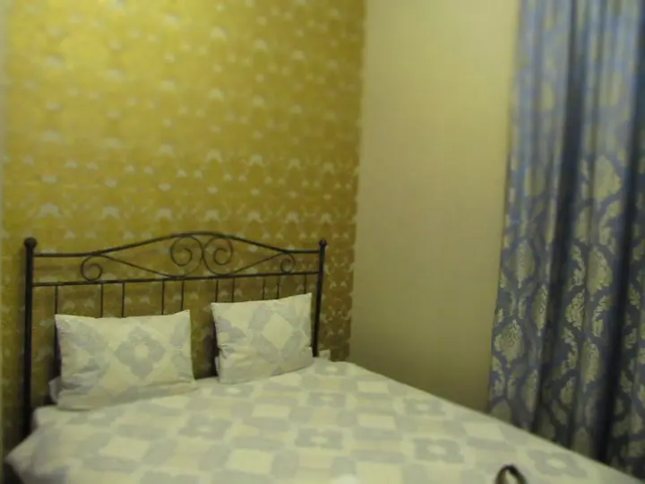 Тбилиси: Hotel Sherlock