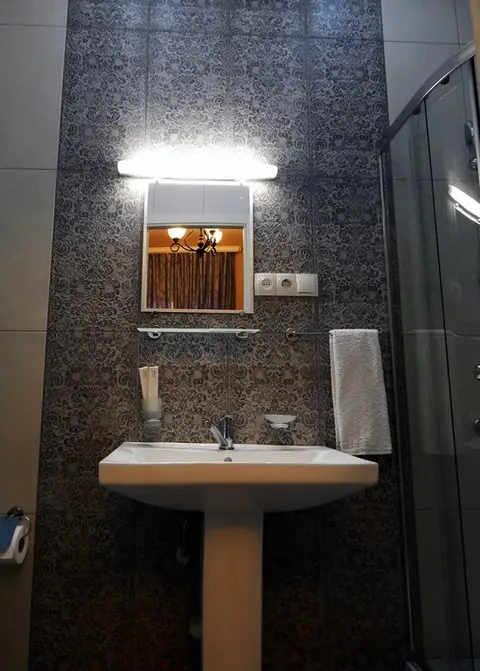 Тбилиси: Hotel Sherlock