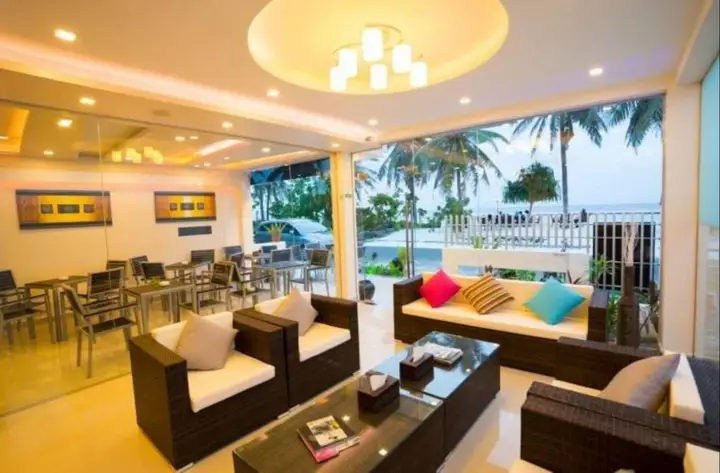 The White Harp Beach Hotel — фото 3