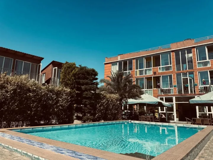 Батуми: Hotel Buta