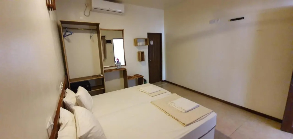 Тулусду: Surf Deck Guest House
