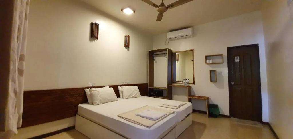 Тулусду: Surf Deck Guest House