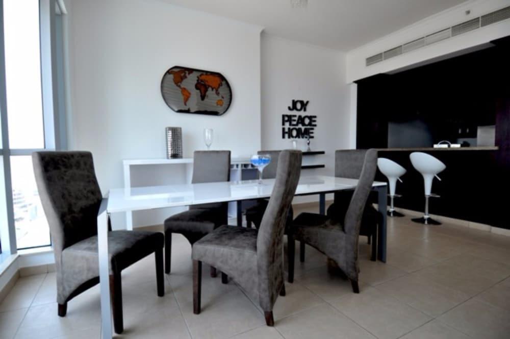 Дубай: Piks Key - Burj Residence