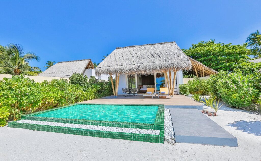 Раа Атолл: Курорт Emerald Maldives Resort & Spa