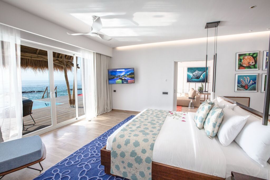 Раа Атолл: Курорт Emerald Maldives Resort & Spa